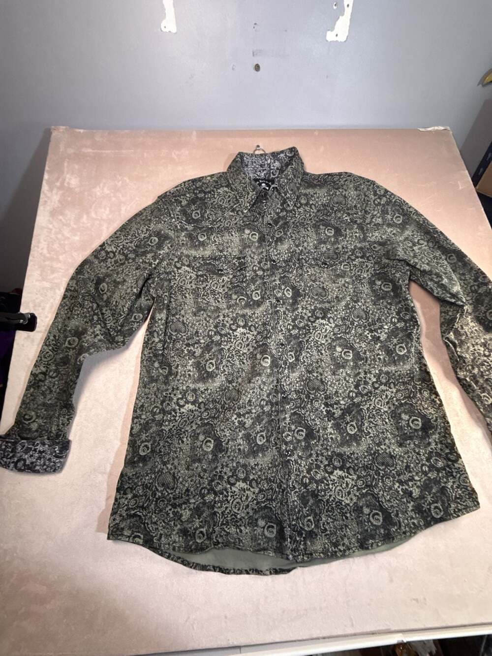 Rock Roll N Soul Button Down Shirt Size 2XL Paisley (box B2-2016)